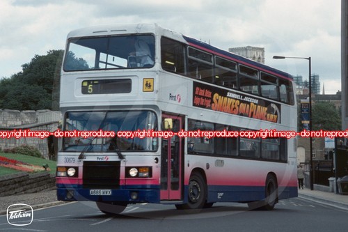Bus photo first york - bus, 30679