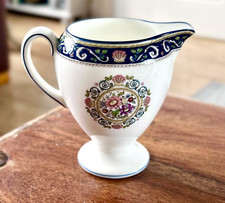 Wedgwood RUNNYMEDE Milk /