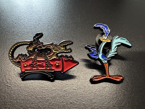 Road runner enamel pin - enamel,