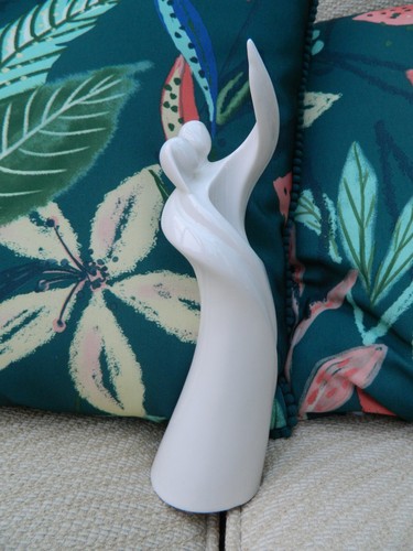 Enesco circle love figurine - enesco, of
