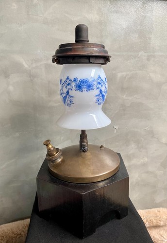 Tilley shade lamp - lamp, milk