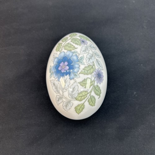 Wedgwood clementine egg - egg, shape