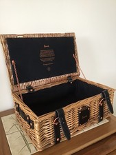 HARRODS PICNIC/HAMPER WICKER