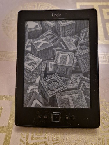 Amazon kindle d01100 reader - amazon,
