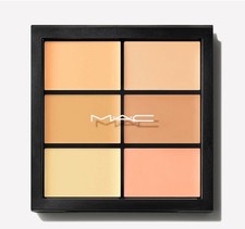 MAC Studio Fix Conceal And Correct Palette LIGHT