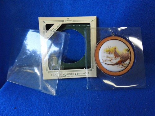 Hallmark ornament holiday - hallmark,