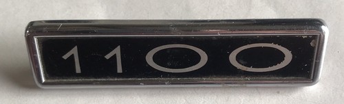 Simca 1100 car badges - ‘1100’,