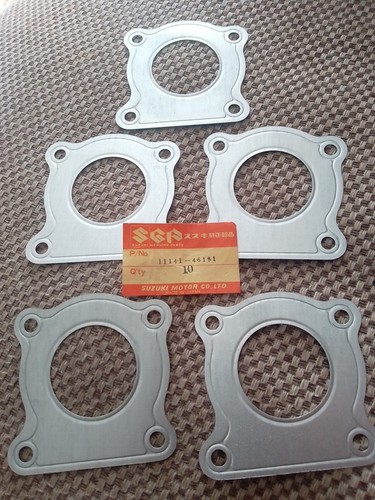 Suzuki cylinder head - suzuki,