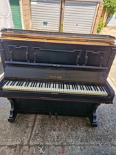 I sell piano in good condition BOYD HARMONIUM 1890