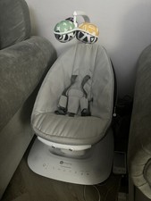 Mamaroo latest model 4moms 5.0 Smart Bouncer Baby Rocker Activity chair