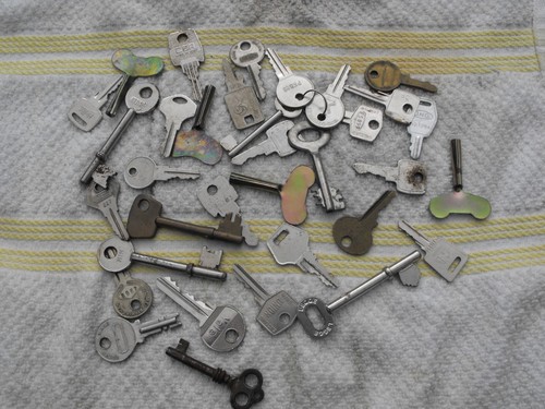 Vintage old job - old, lot