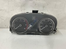 MITSUBISHI L200 4life Di-d Speedometer/Rev Counter 8100c563