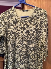 Women’s Green Top Size 10-12 Tigi