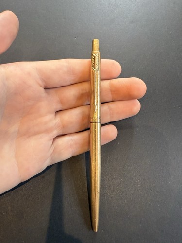 Vintage parker insignia - vintage,