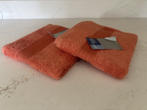 Amber hand bathroom towels - 2,