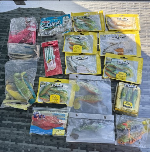 Bundle soft fishing lures - of,