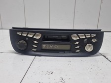 Nissan Almera Tino 2002 Radio