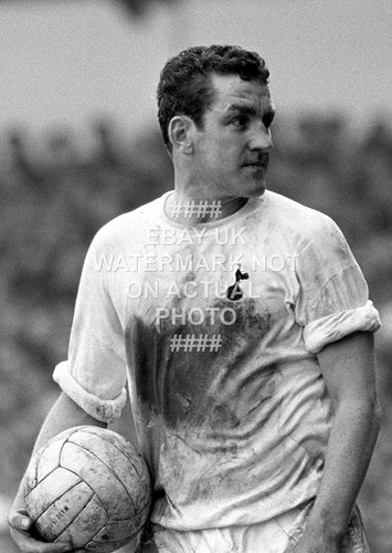 1968 dave mackay action photo - mackay,