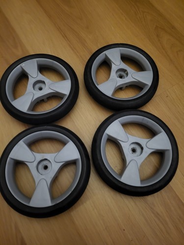 Silver cross rear wheels - 3d,
