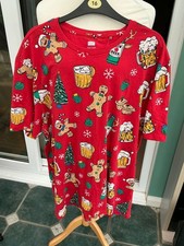Mens Christmas Xmas T shirt Tesco 2XL red beer gingerbread men tress vgc vibrant