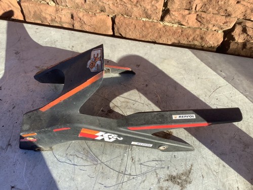 Honda cbr125r repsol - repsol, rear