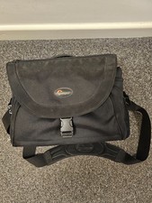Lowepro Nova 5 AW Camera Bag
