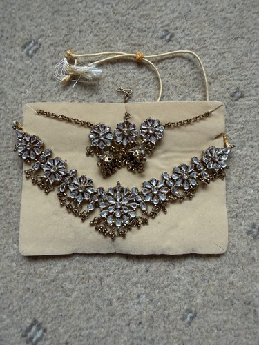 Indian jewellery set necklace - indian,