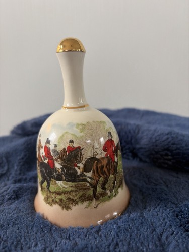 Royal worcester palissy bell - palissy,