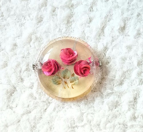 Beautiful vintage carved - vintage,