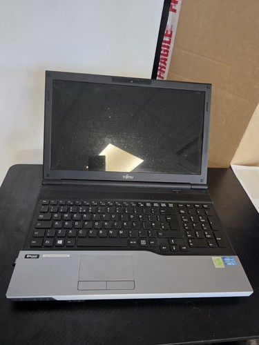 Fujitsu lifebook a532 - lifebook,