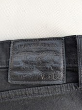 Levi's 512 Black Slim Fit 33 x