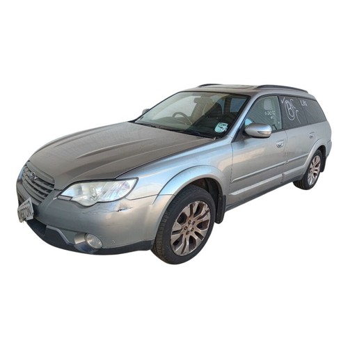 Subaru outback tailgate - subaru, /