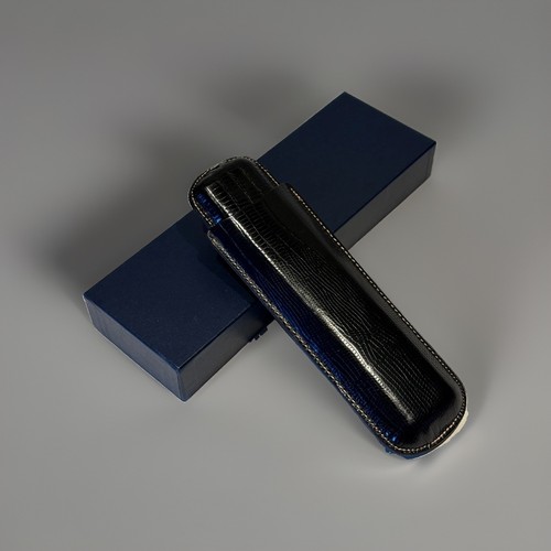 Vintage black lizard - vintage,