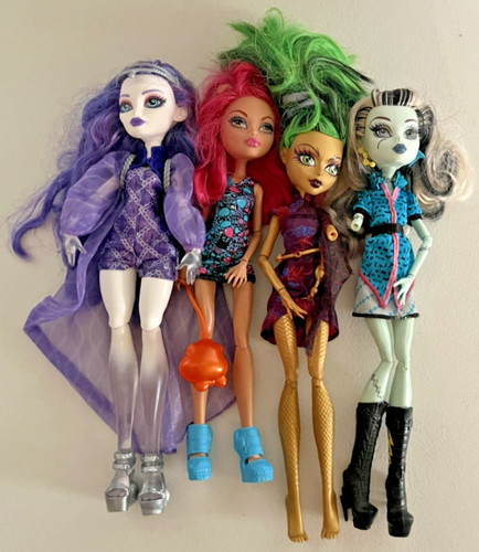 Monster high doll - high, bundle