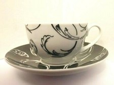 2 X ROYAL WORCESTER LLB - LAURENCE LLEWELYN BOWEN FLIRTATION CUPS & SAUCERS VGC