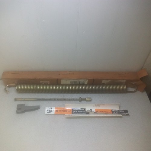 Bolens tractor lift - p.c.,