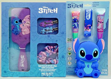 STITCH HAIR BRUSH & HAIR CLIPS