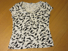 ladies M&Co white black short