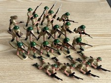 Vintage 1970s / 80s, Airfix, WW2 British Eighth Army, 1/32 Scale Toy Soldiers.