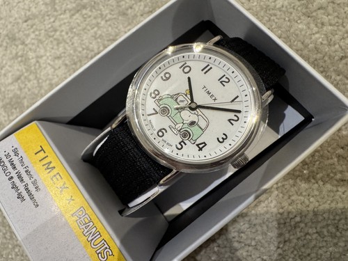 Timex peanuts snoopy camper - peanuts,