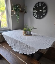 Vintage Round Table Cloth Lace