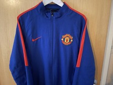MAN UTD NIKE RETRO SOCCER