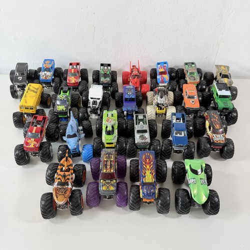 Monster jam hot wheels - monster,