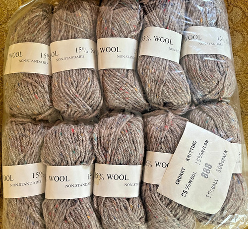 500gms unbranded chunky yarn - 500gms,