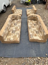 CARAVAN/MOTORHOME  4 BERTH