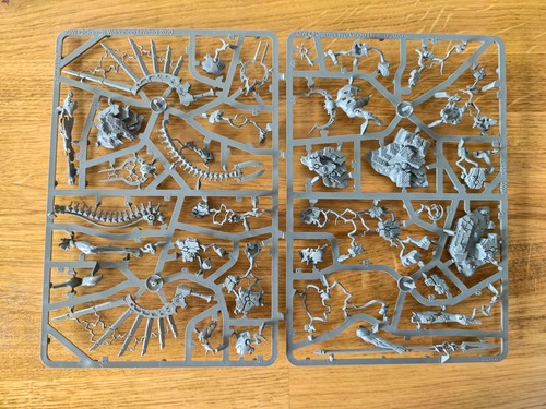 Warhammer 40k necron - warhammer,