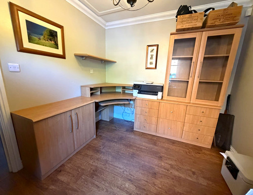 Mfi corner desk - corner,
