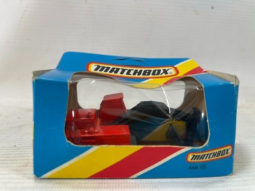 Matchbox excavator 1980 - excavator, car