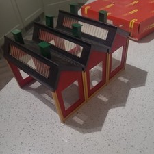 Hornby R146 Modern Engine Shed