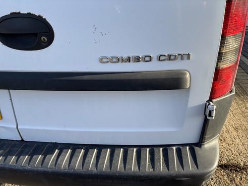 Vauxhall combo 7cdti - vauxhall,